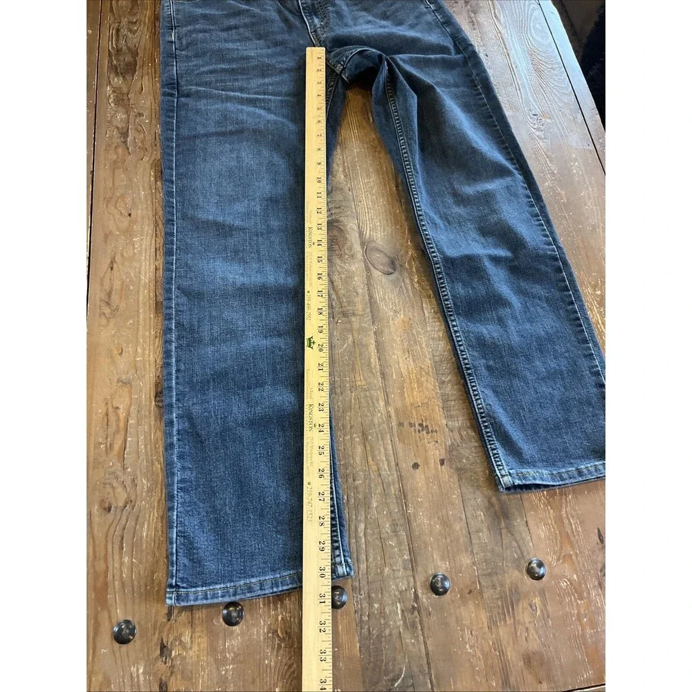 Signature by Levi Strauss & Co. Gold Label Men’s Straight Fit Jeans Denim 32x30